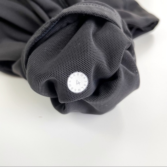 SOLD Lululemon On Repeat High Rise Tight Black 4 - Picture 12 of 12